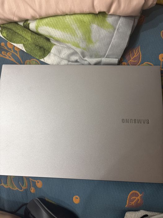 Продам ноутбук Samsung