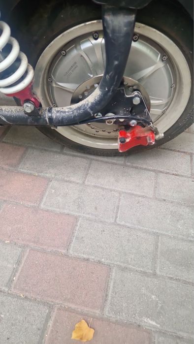 Електрически скутер тип чопър