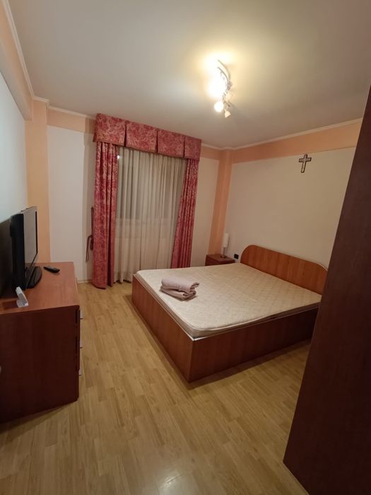 Apartament de închiriat
