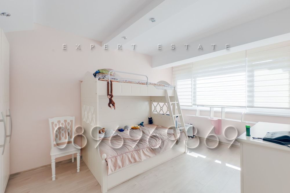 Продава се Четиристаен апартамент в Варна, Гръцка махала - 119 кв.м за 2353 €/кв.м - Снимка #6
