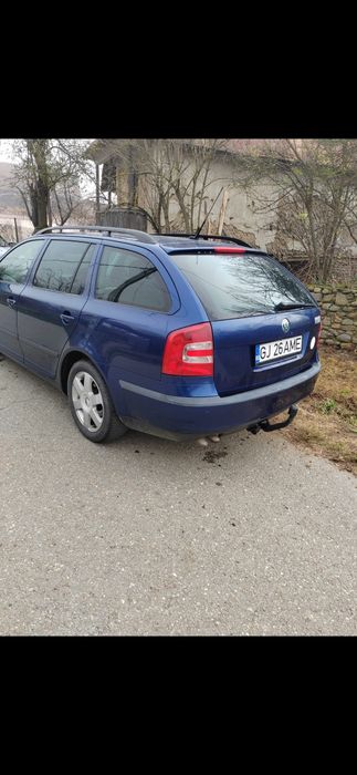 Skoda Octavian 2...
