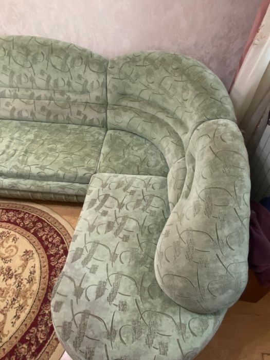 Диван бесплатно, забирайте