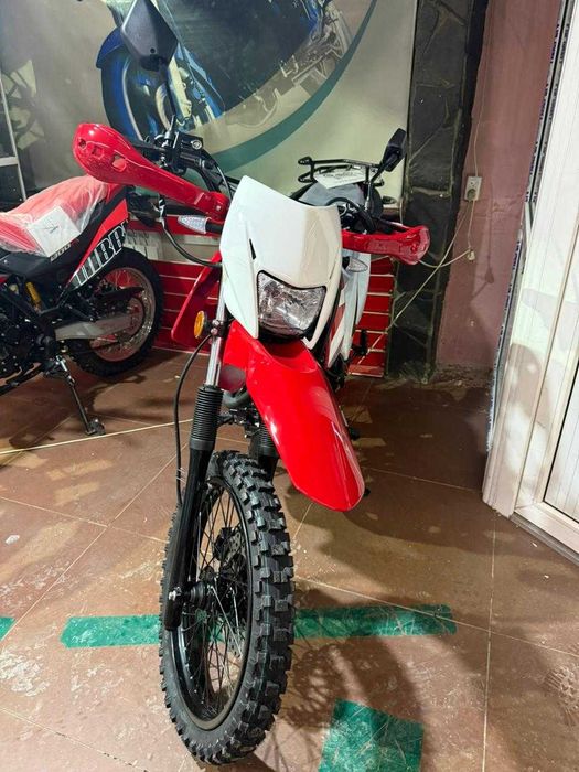 Мотоцикл Champ 250