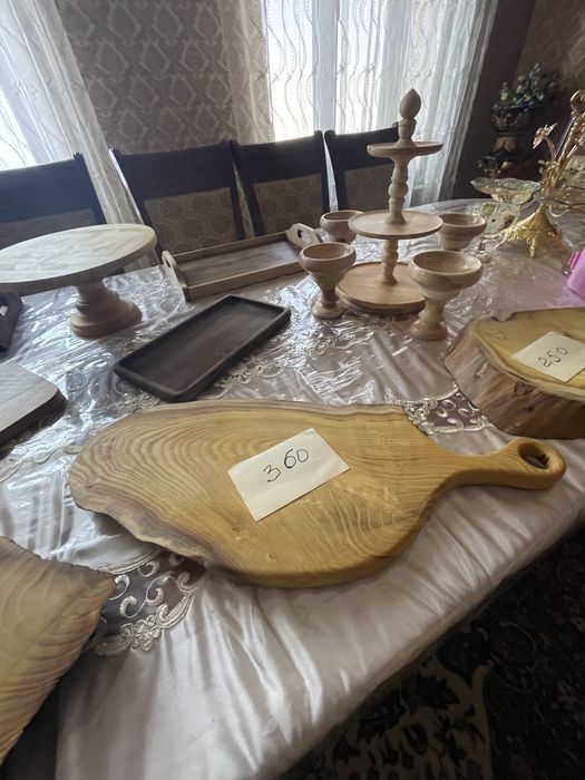 Фруктовницы,конфетницы,подносы,тортницы,