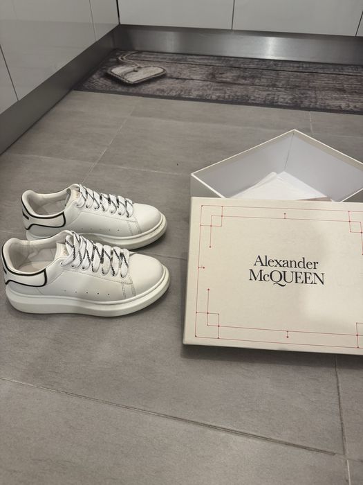 Alexander Mcqueen premium, 42