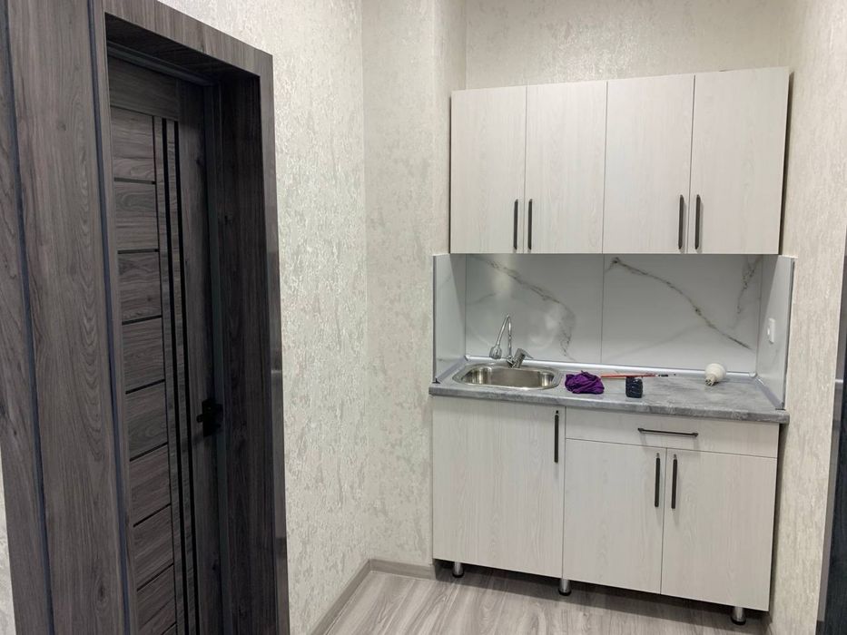 Сергели 4 Бекат 1-Линя Продается Нежилой