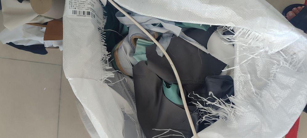 Лоскуты и обрезки тканей