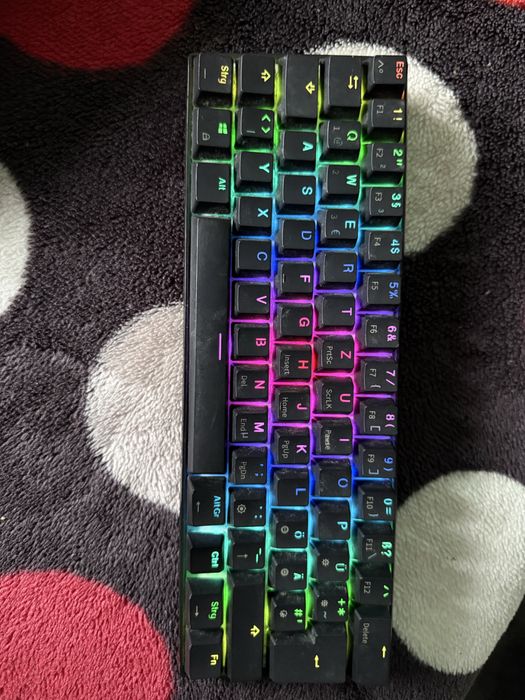 tastatura gaming royal kludge RK61