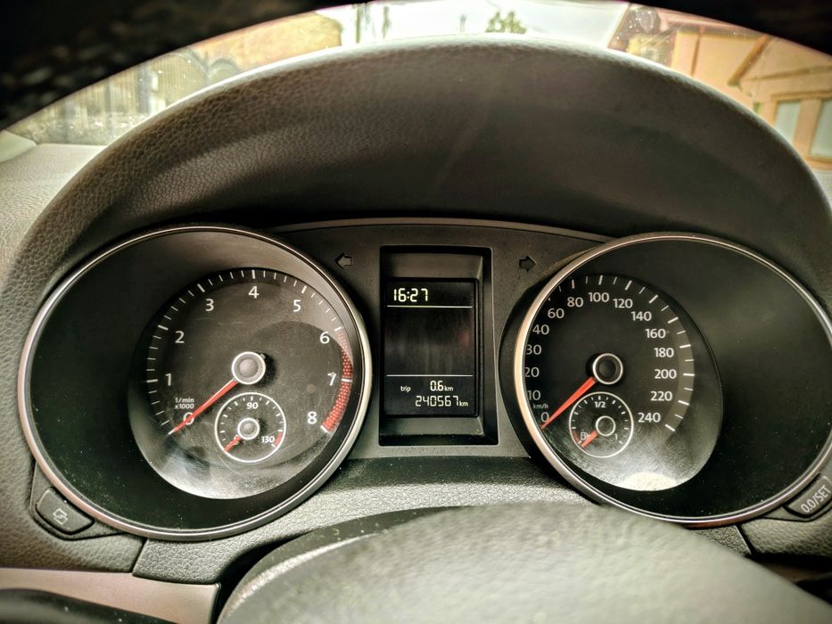 Volkswagen Golf 6