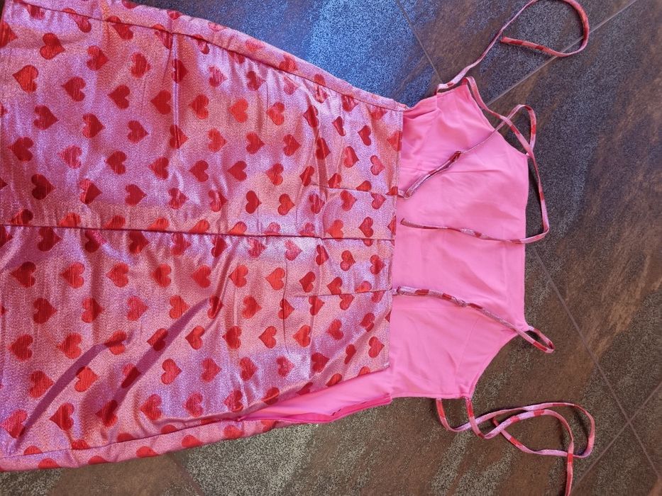 Rochie Asos roz scurta cu sclipici si inimioare S-M (Poema, Nissa)