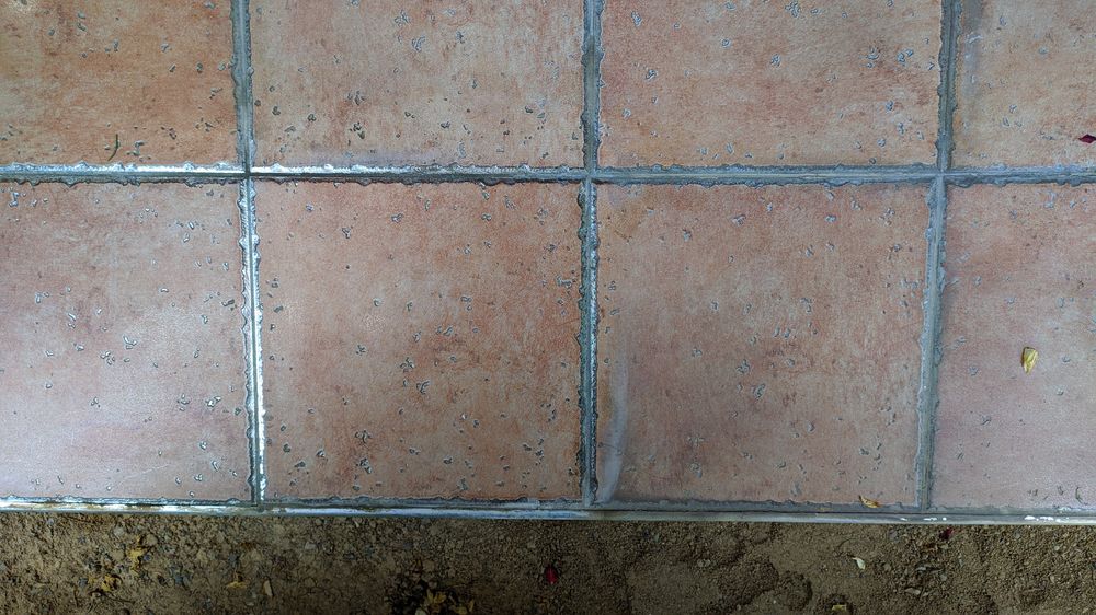 Чистка брусчатки  плитки кафеля напольного покрытия Антон