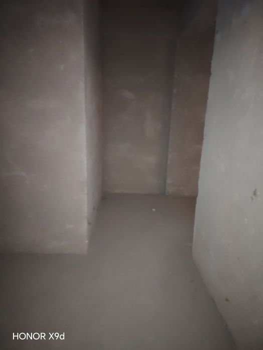 Зудлик бн уй сотилади