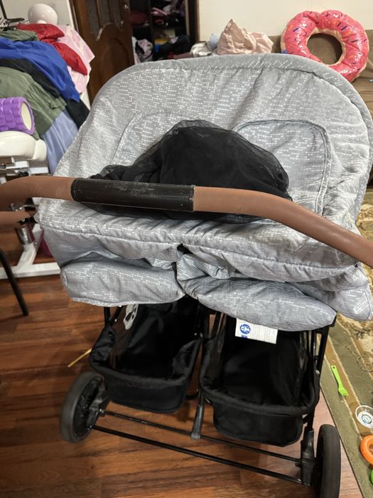 Коляска для двойни Lorelli twin