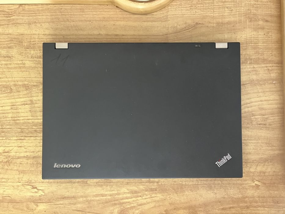 Ноутбук Lenovo Core i3. Window 10