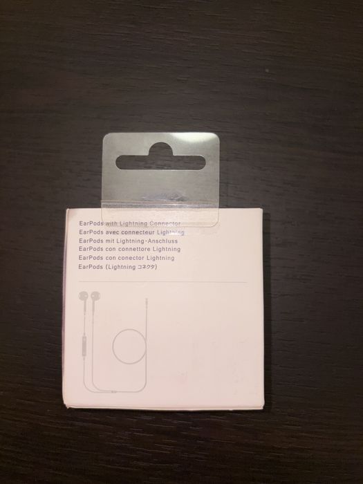 Слушалки earpods с lightening