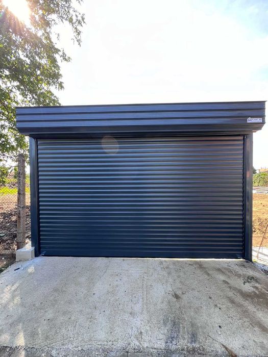 Гаражни, ролетни и охранителни врати