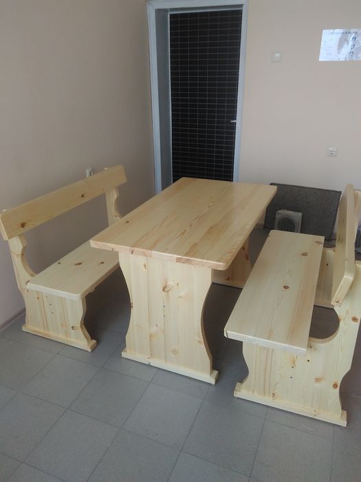 Продавам двуетажни легла