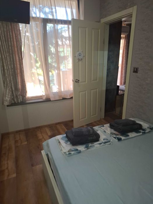 Тристаен апартамент под наем в Слънчев бряг