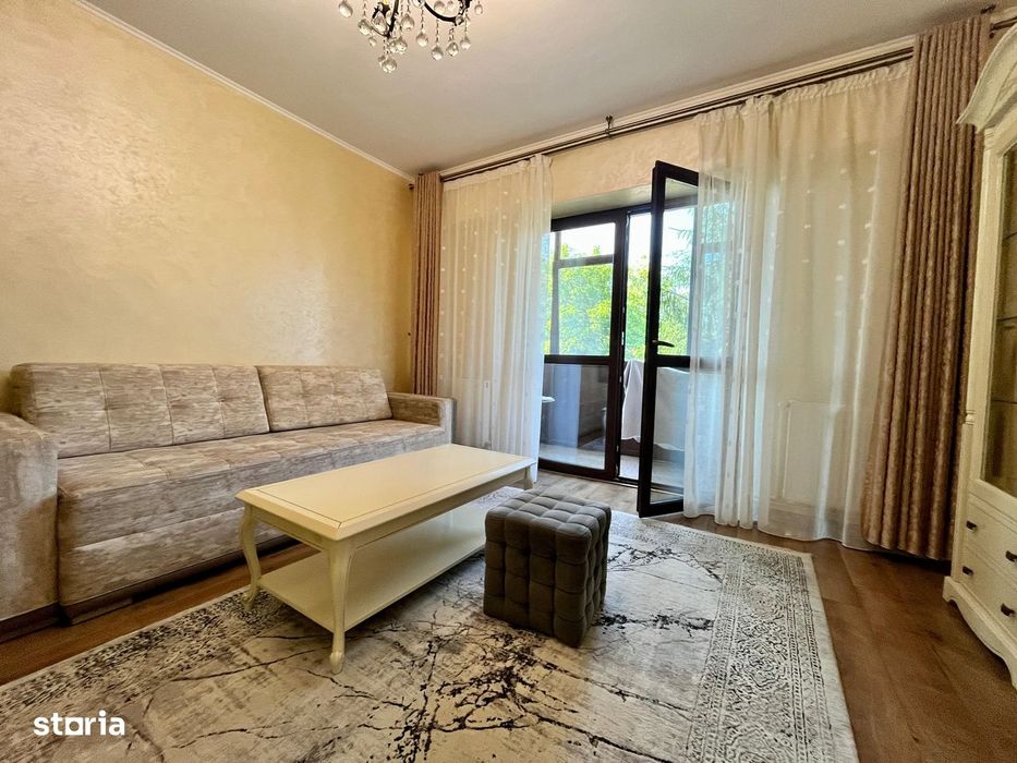 Apartament de vanzare, 2 camere, decomandat, 53 mp, CUG