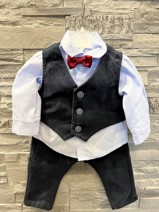 Детски костюм от 4 части