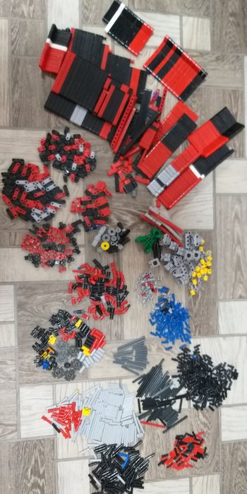 Детали от Lego разные