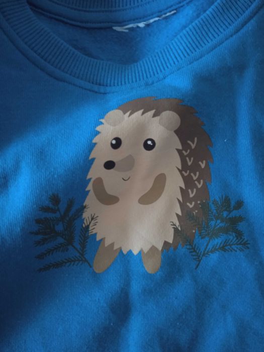 Лот детски дрехи,чорапи в подарък.