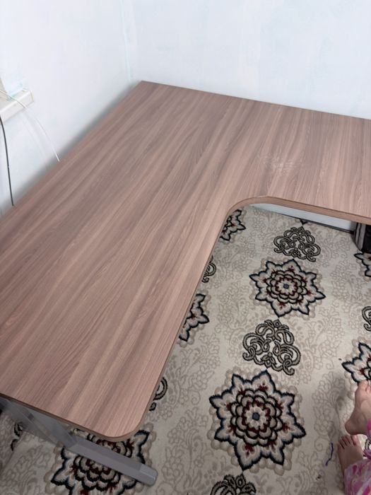 Office stol sotiladi