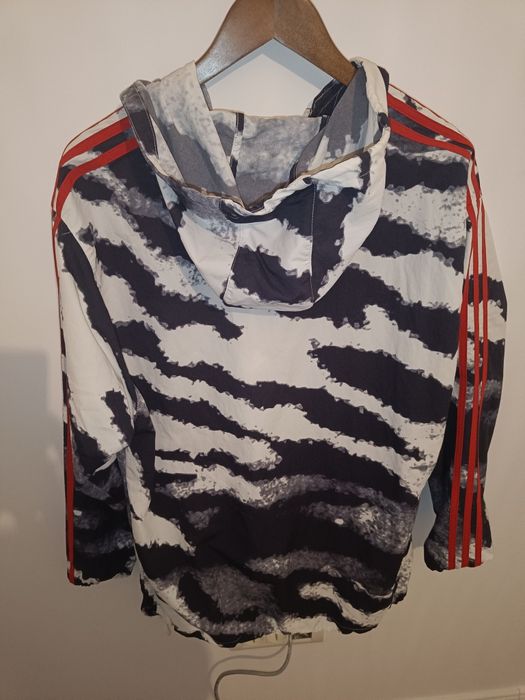 Geaca Adidas Print Anora