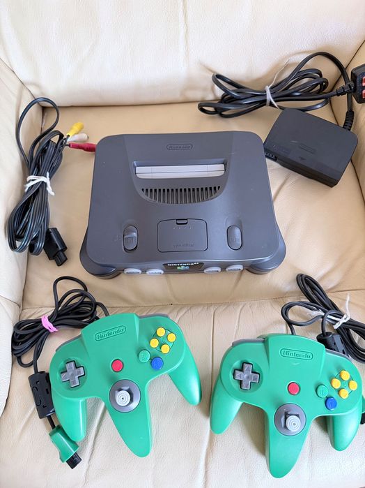 Nintendo N64 в кутия