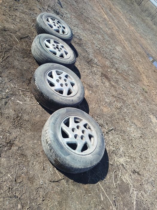 Продам колеса в комплекте