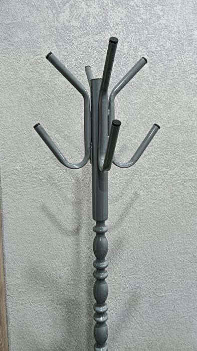 Вешалка напольная