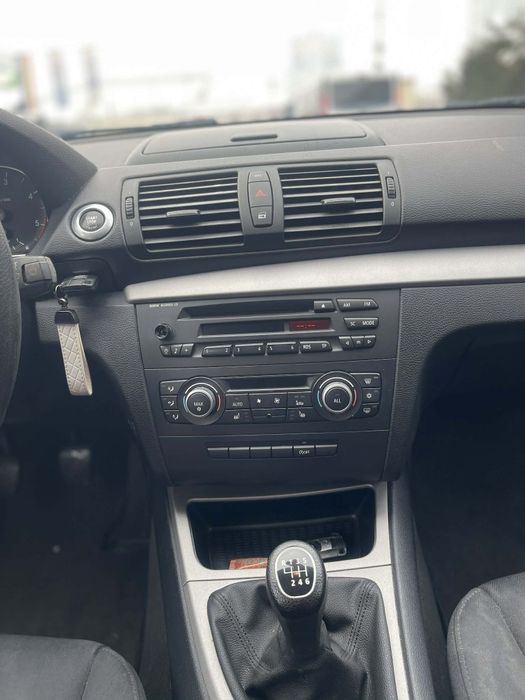 Bmw 118d 2010 143 cp