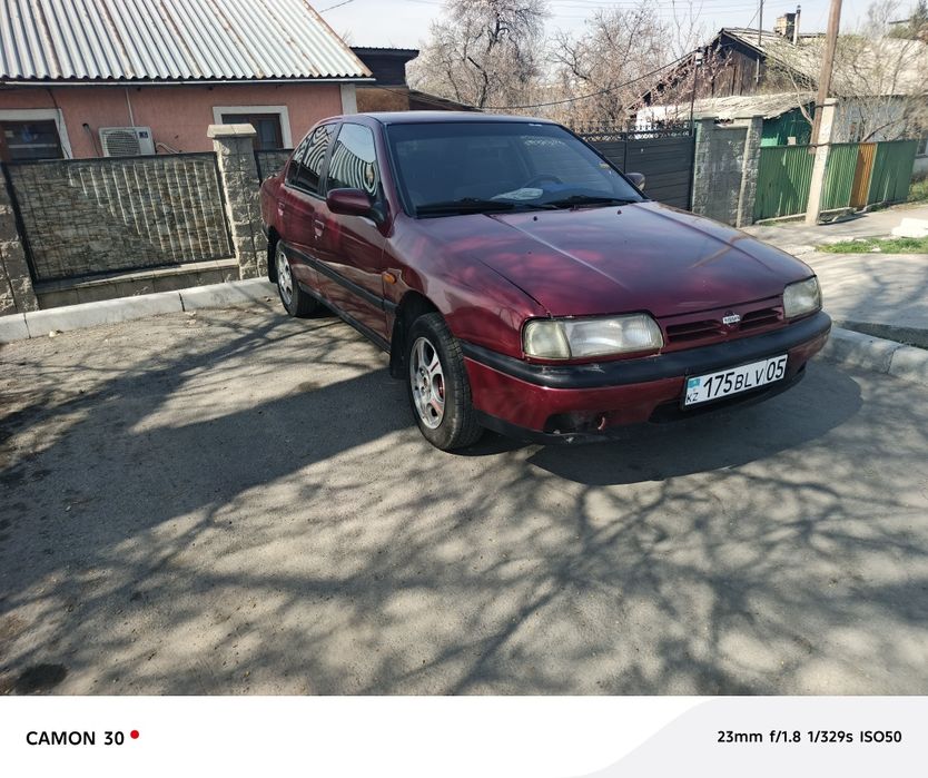 Nissan Primera p10 1995