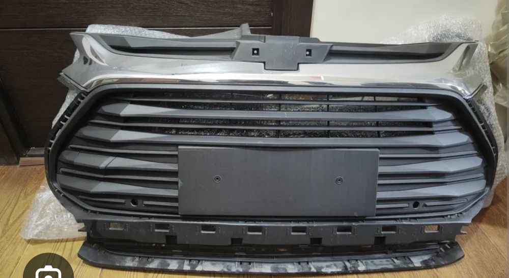 Продажа оригинал облицовка треккер 2