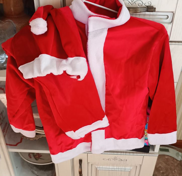 Продам новогодний костюм деда мороза
