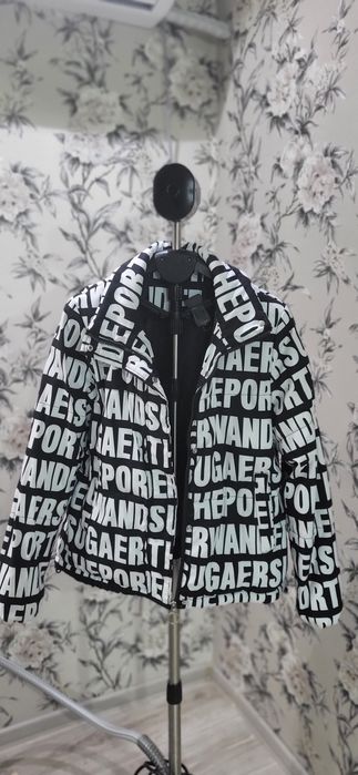 Куртки,пуховики женские