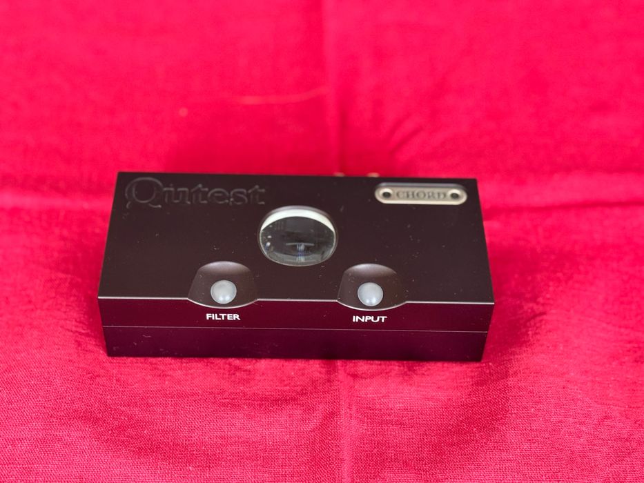 ЦАП Chord Qutest с внешним блоком питания