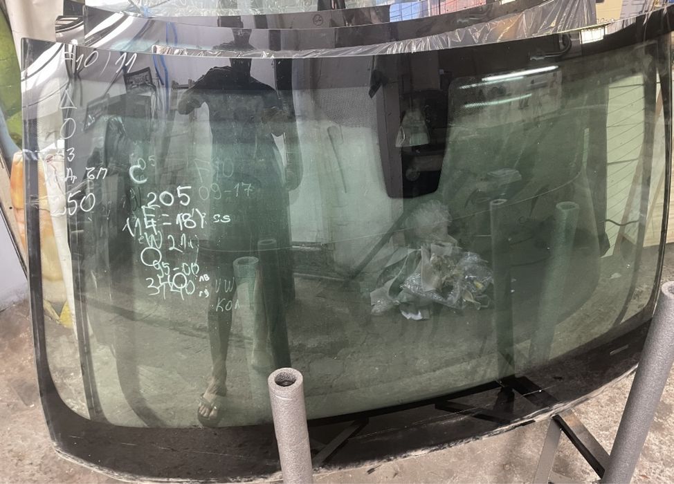 Челно стъкло за тоарег,audi,bmw,mercedes,citroen