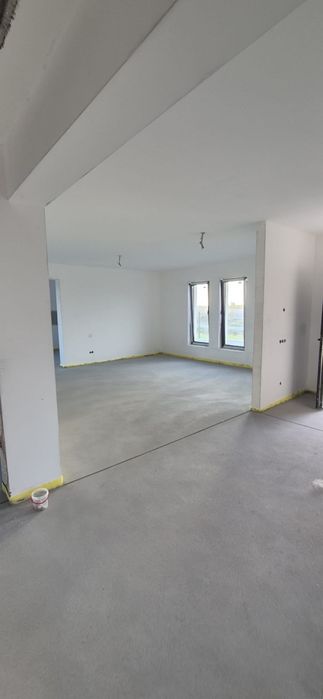 Vind casa noua Satu Mare str Alexandru Odobescu(piata de vechituri)nd