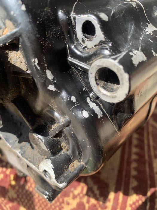 Vand motor fuctionabil 110cc singura problema e ca are o fisura