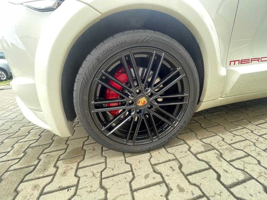 Porsche Cayenne Turbo