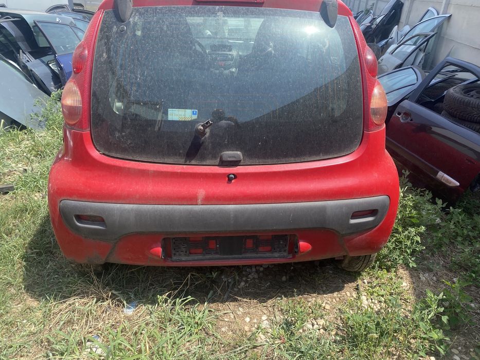 Vând USA dreapta fata și USA dreapta spate Peugeot 107! 2005-2012