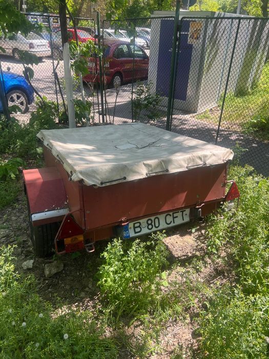 Remorca usoara  inmatriculata