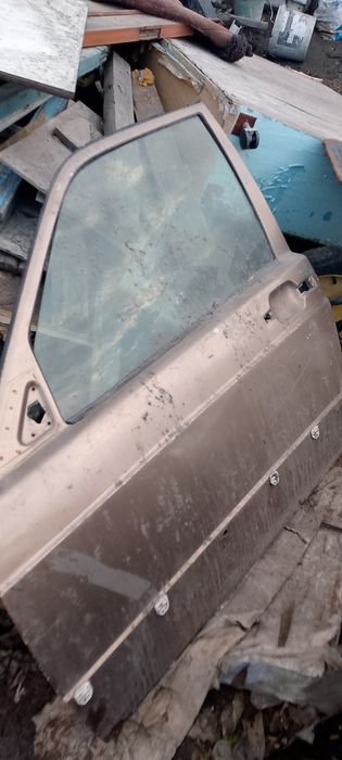 Продам дверь от Мерседес