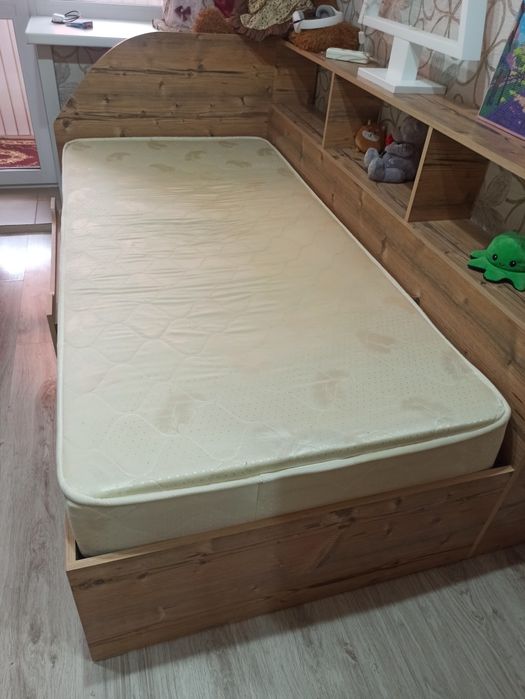 Продам детскую мебель б/у