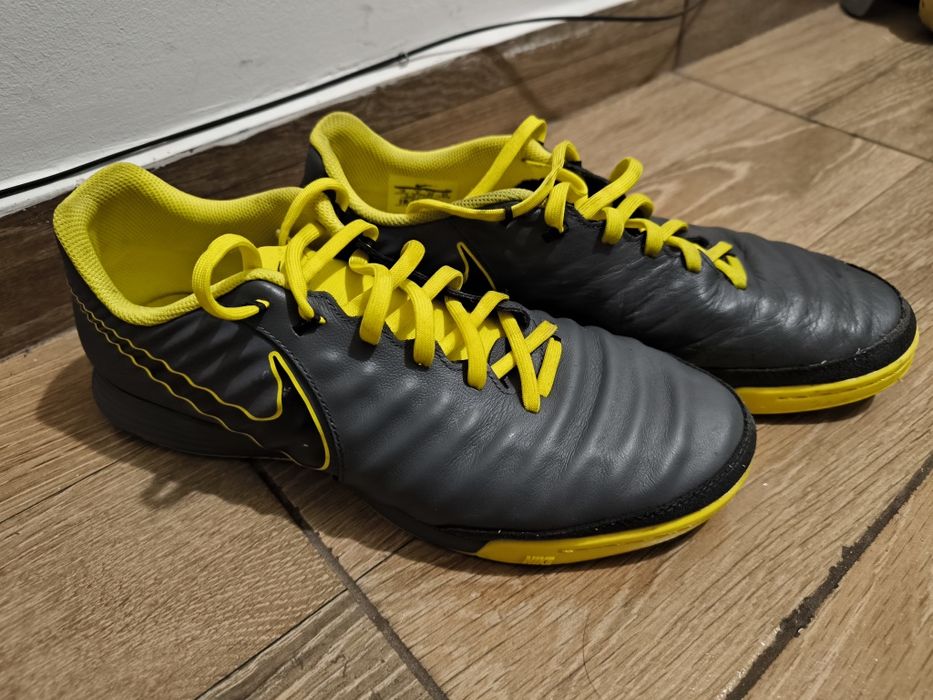 Nike Legend 7 Academy IC