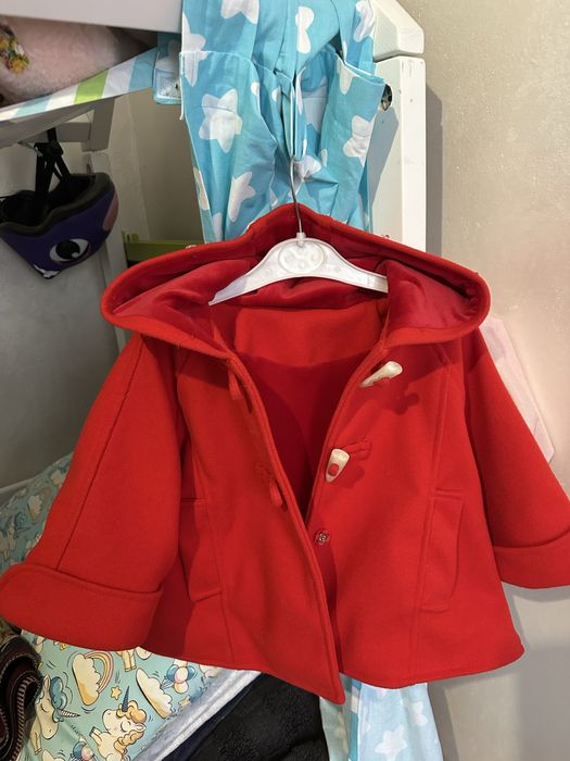 Утепленное пальто для девочки