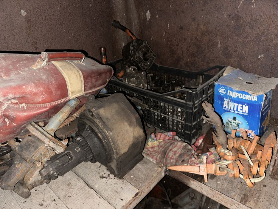 Запчасти на трактор мтз