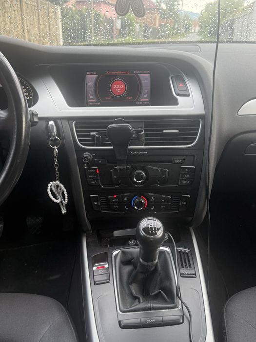Audi A4 B8  2011