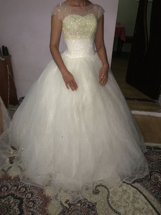 Срочно продам свадебное платье